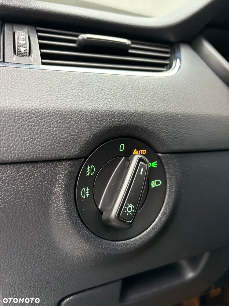 Skoda Octavia 2.0 TDI SCR Style - 14
