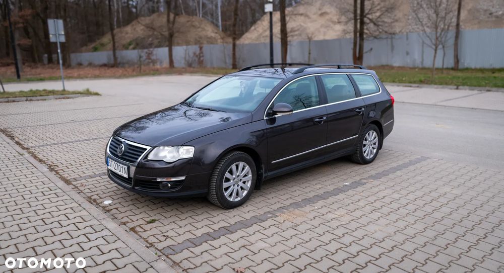 Volkswagen Passat Variant 1.8 TSI Comfortline - 2