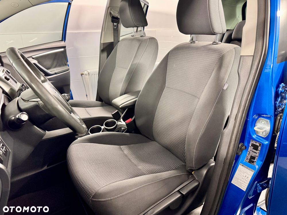 Toyota Verso 1.6 D-4D Prestige - 12