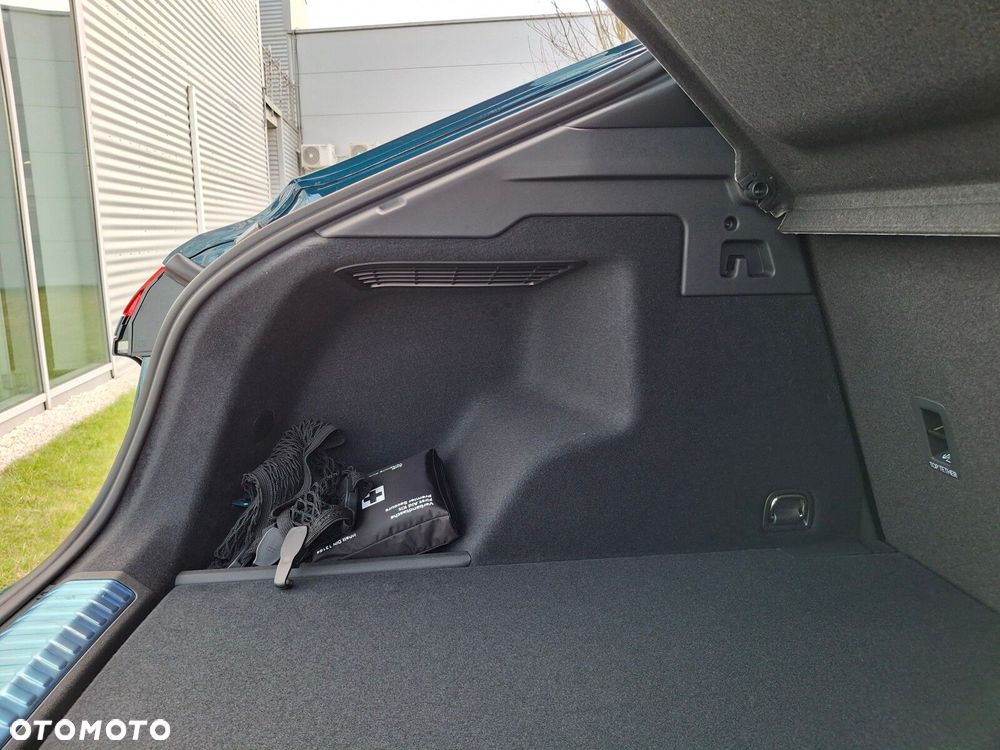 Audi Q3 Sportback - 9