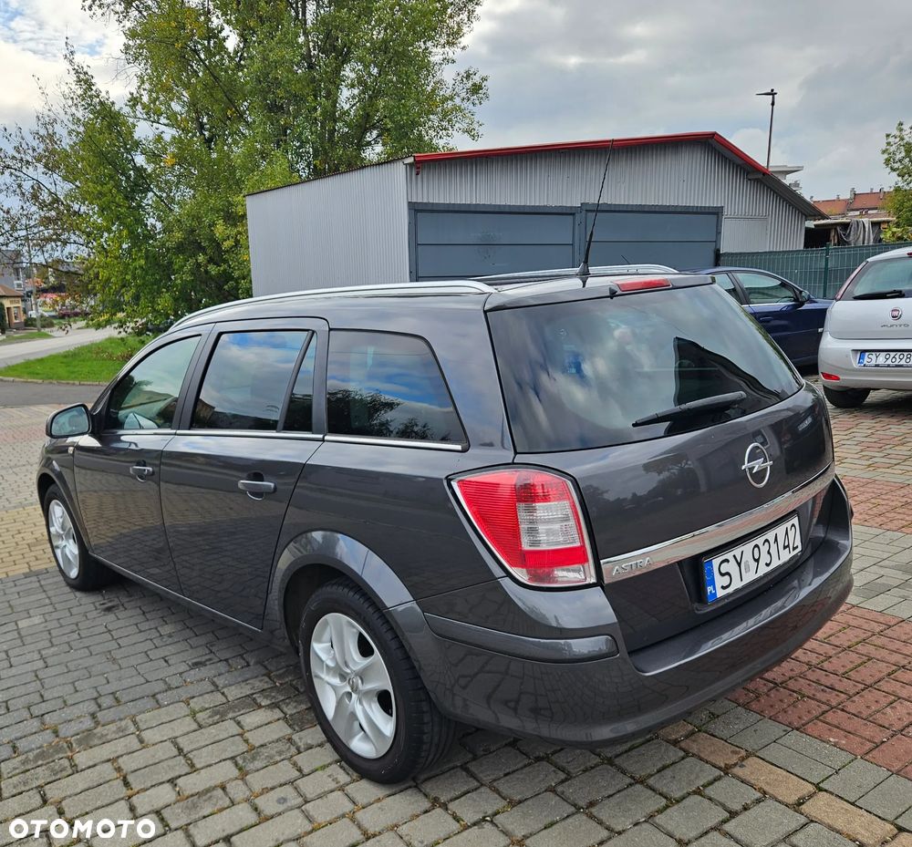 Opel Astra III 1.6 Cosmo - 4