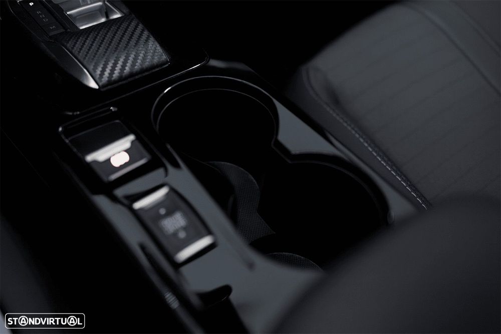 Peugeot 2008 1.2 PureTech Allure EAT8 - 39