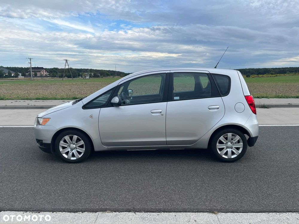 Mitsubishi Colt - 5