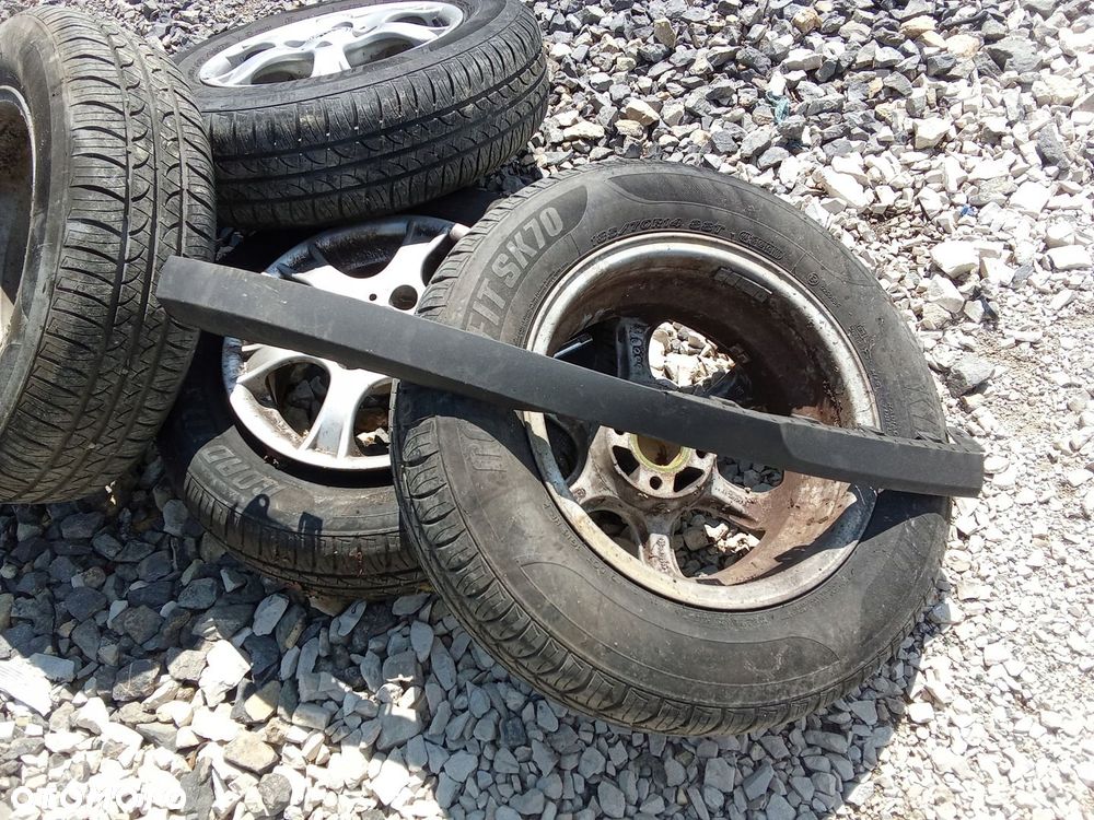 KL HOKEJ LISTWA ZDERZAKA PRZÓD PRAWA OPEL CORSA D 06- 5D - 6