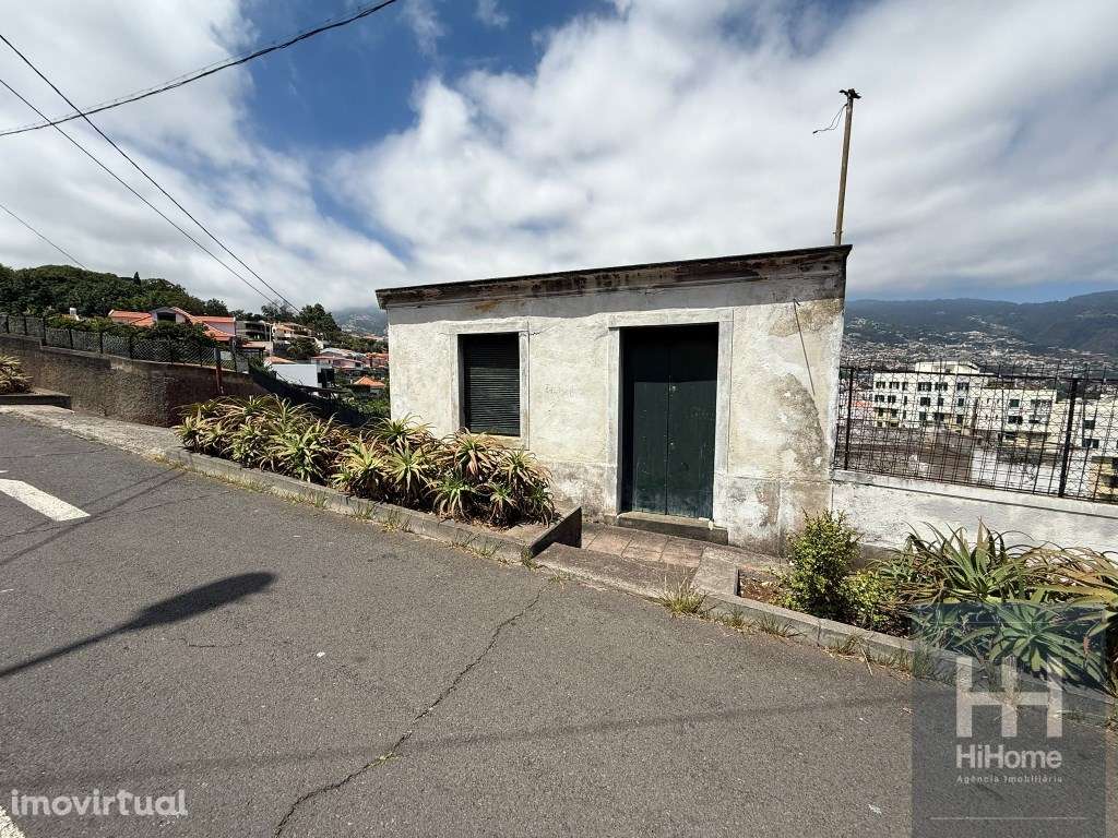 Moradia para reabilitação em São Martinho, Funchal - Grande imagem: 2/17