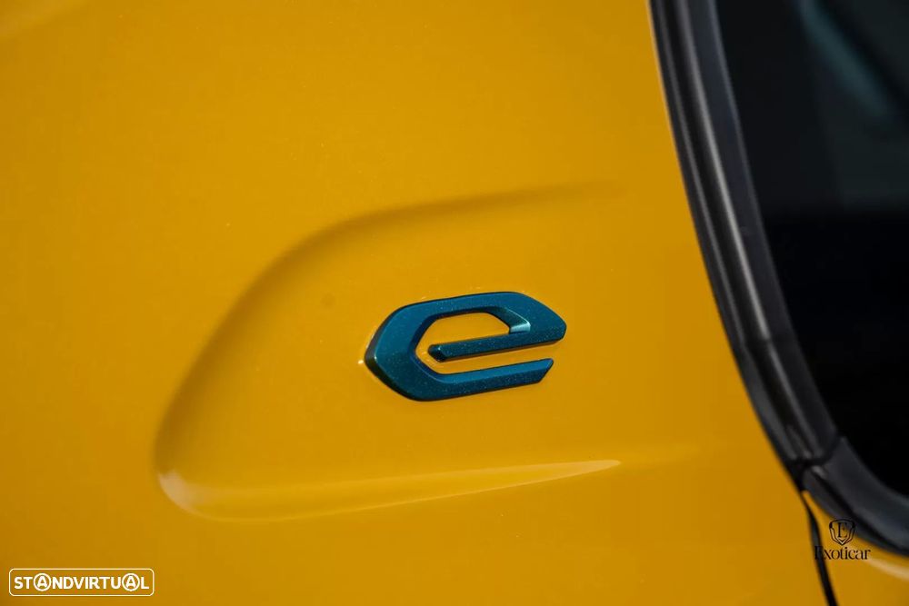 Peugeot e-208 - 37