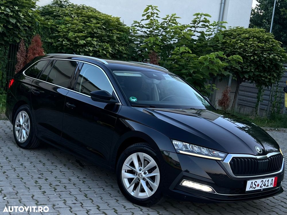 Skoda Octavia 2.0 TDI DSG Exclusive Plus - 2
