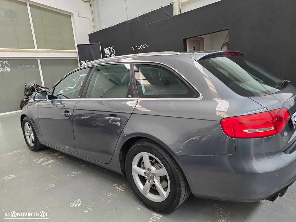 Audi A4 Avant 2.0 TDI Sport - 31