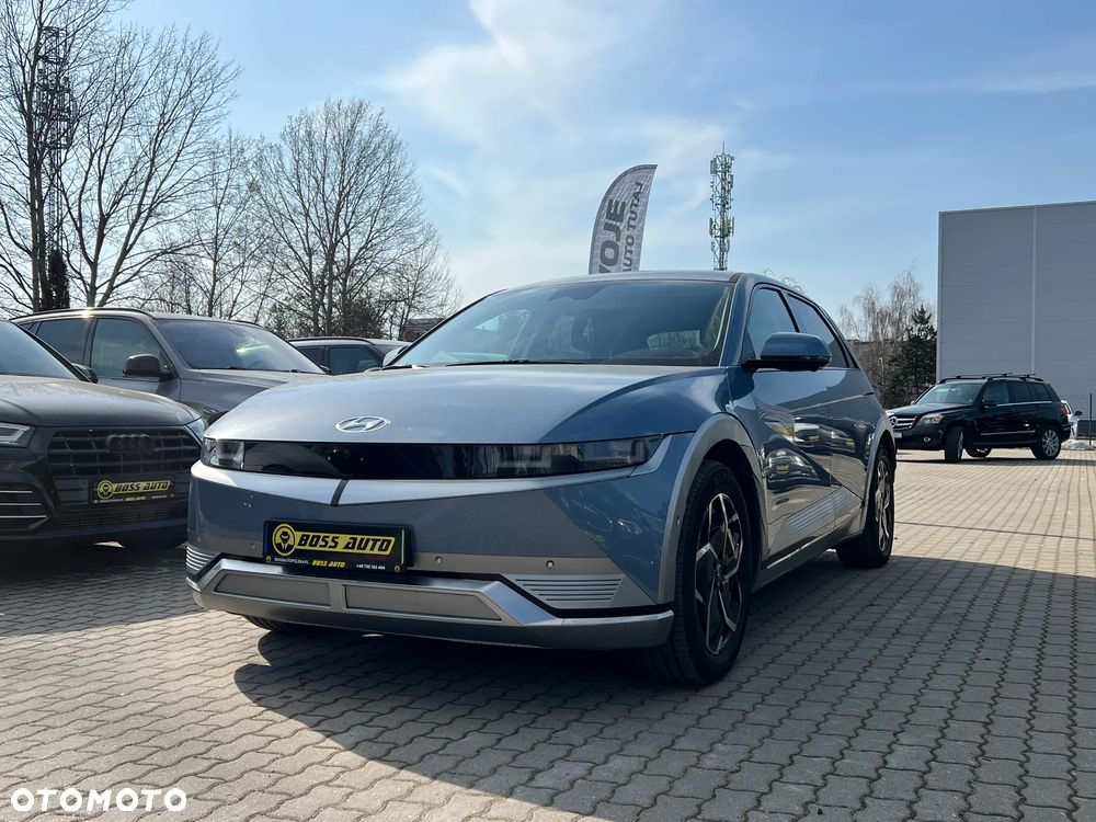 Hyundai IONIQ 5 - 5