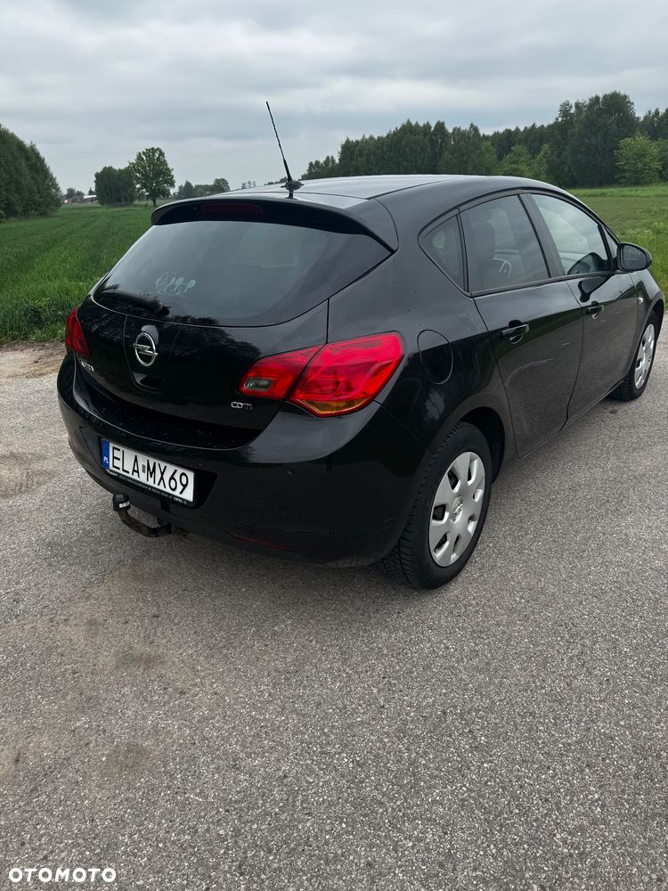 Opel Astra - 3