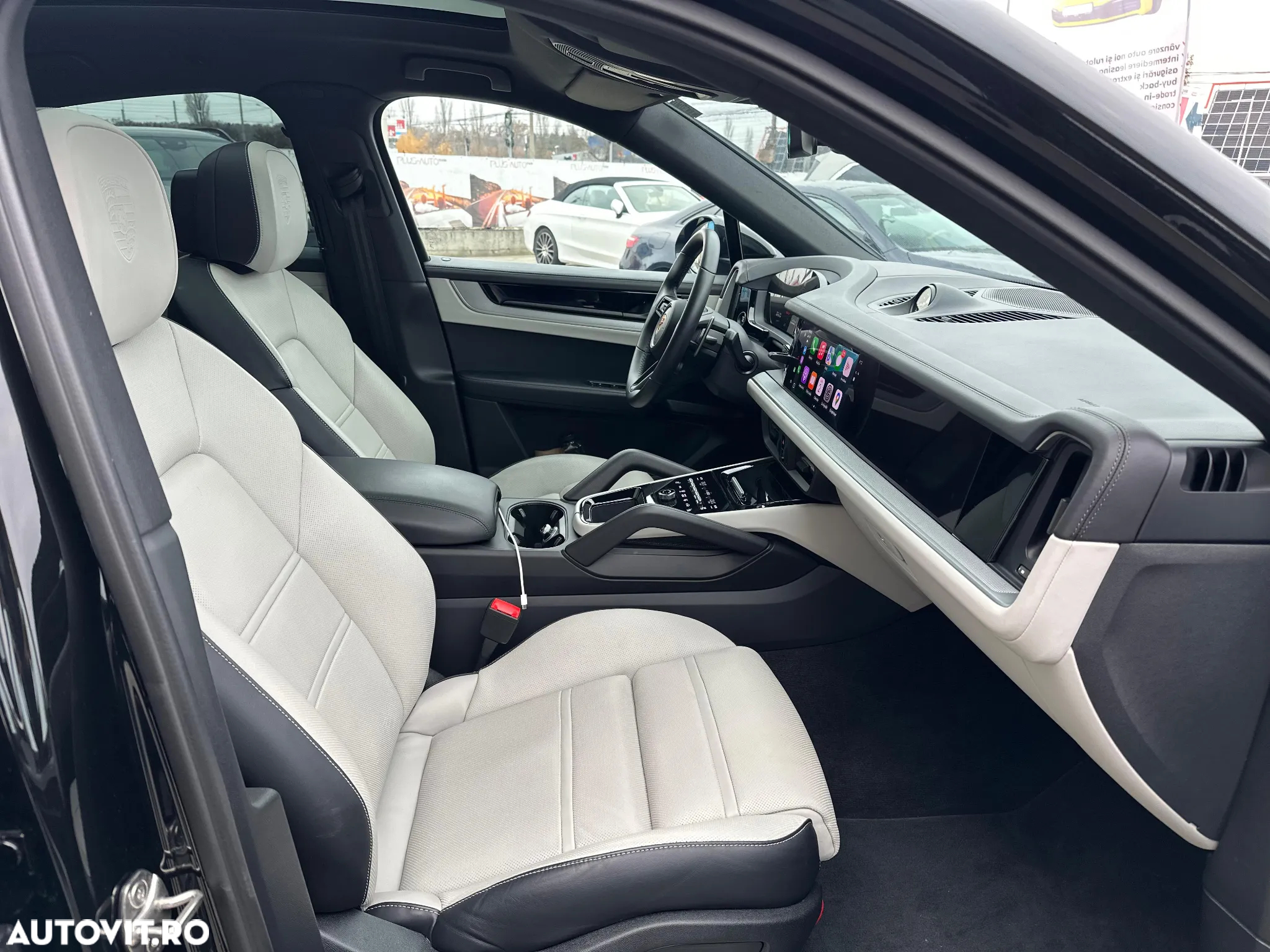 Porsche Cayenne Coupe Standard - 24