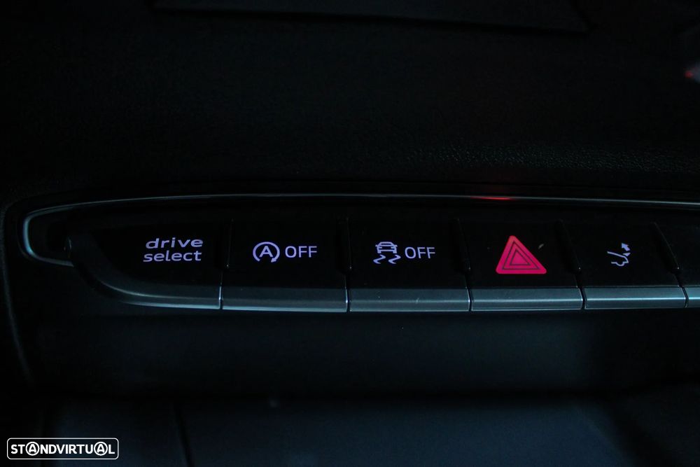 Audi TTS Coupé 2.0 TFSi quattro - 33