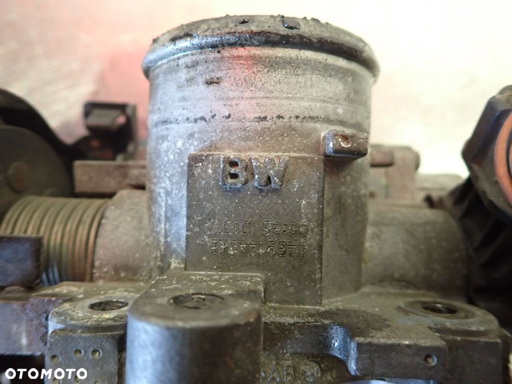 PRZEPUSTNICA CHRYSLER PT CRUISER 2.4 LIFT 04891440AB - 3