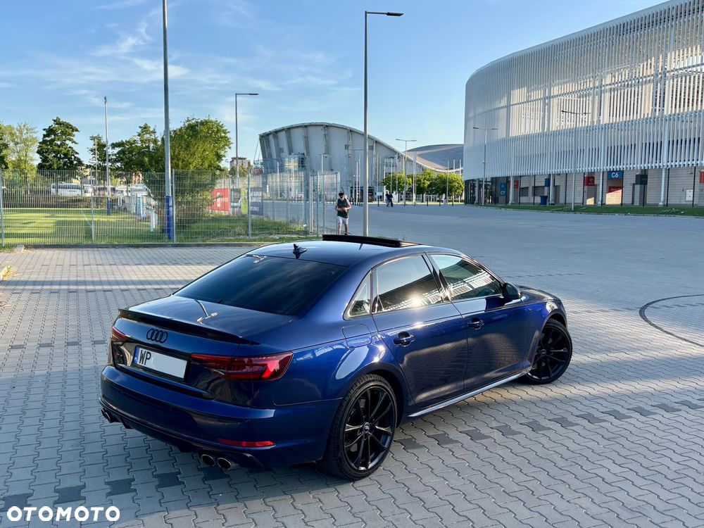 Audi S4 Limousine - 10