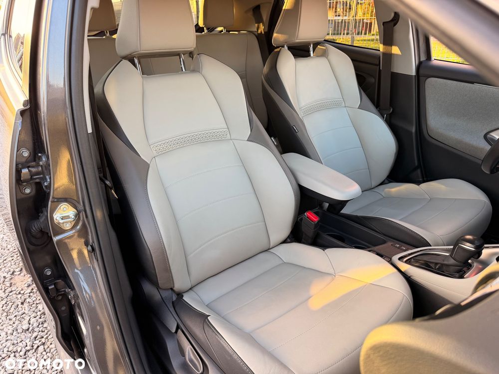 Toyota Yaris - 26