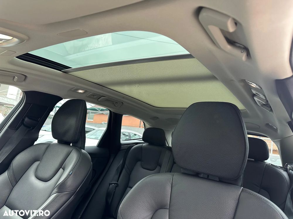 Volvo XC 60 B4 D Ultimate Dark - 15