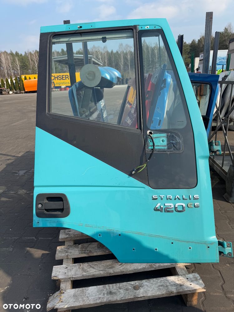 Drzwi lewe, prawe Iveco Stralis, Trakker różne kolory - 1