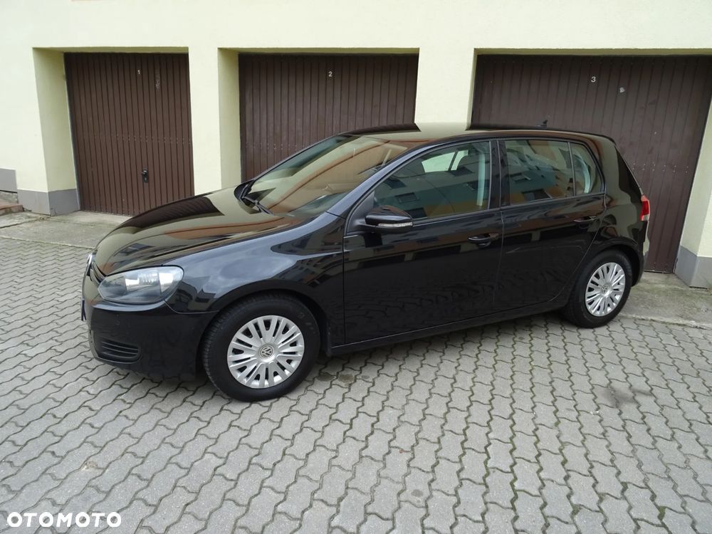 Volkswagen Golf 1.6 TDI DPF BlueMotion - 22
