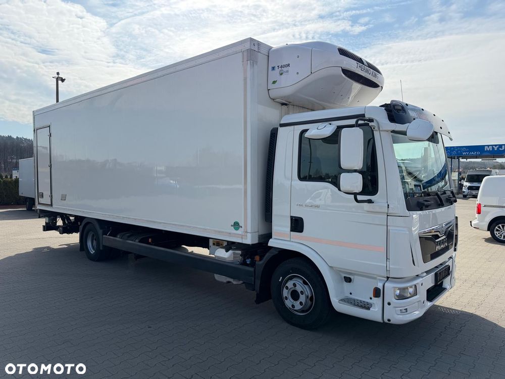 MAN TGL 12.250 - 2
