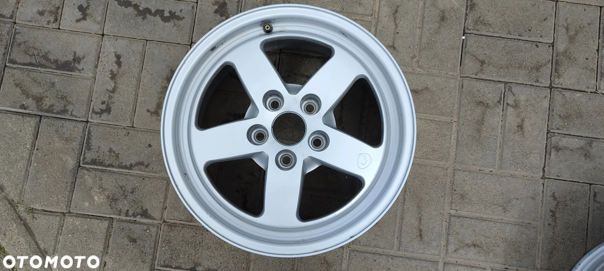 FELGI AULMINIOWE 8W0601025 5x112 7Jx16 CALI ET 35 AUDI A4B8 B9 KOMPLET 4 SZTUKI - 4