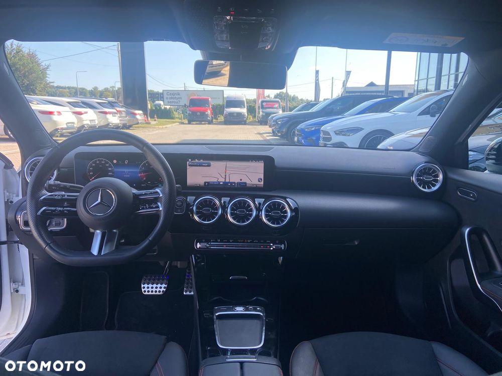 Mercedes-Benz Klasa A 200 AMG Line 7G-DCT - 10