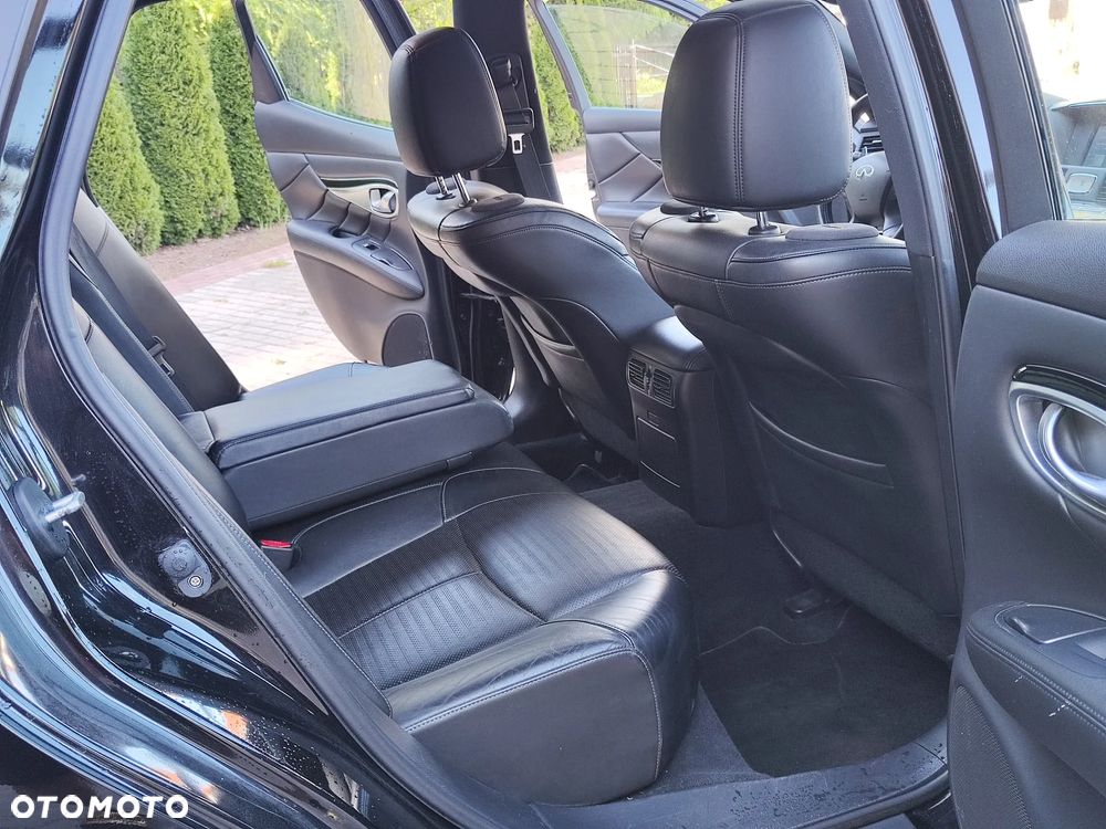 Infiniti M M30d S - 18