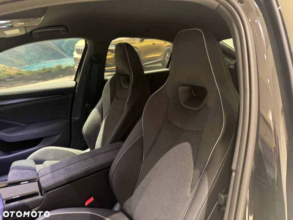 Skoda Superb 2.0 TSI Sportline DSG - 9