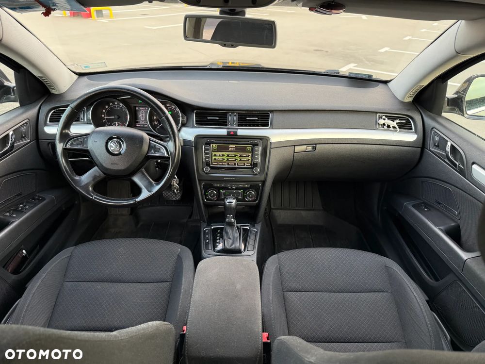 Skoda Superb 2.0 TDI 4x4 Elegance DSG - 7