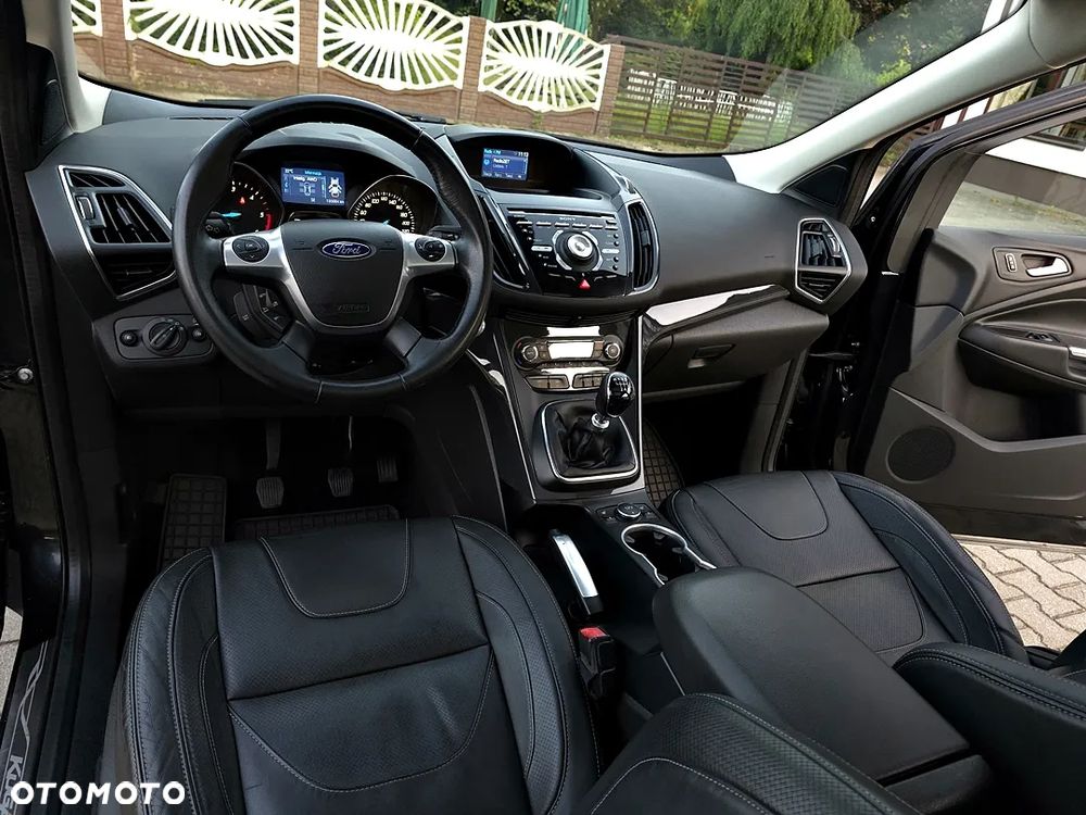 Ford Kuga 2.0 TDCi 4x4 Titanium - 35