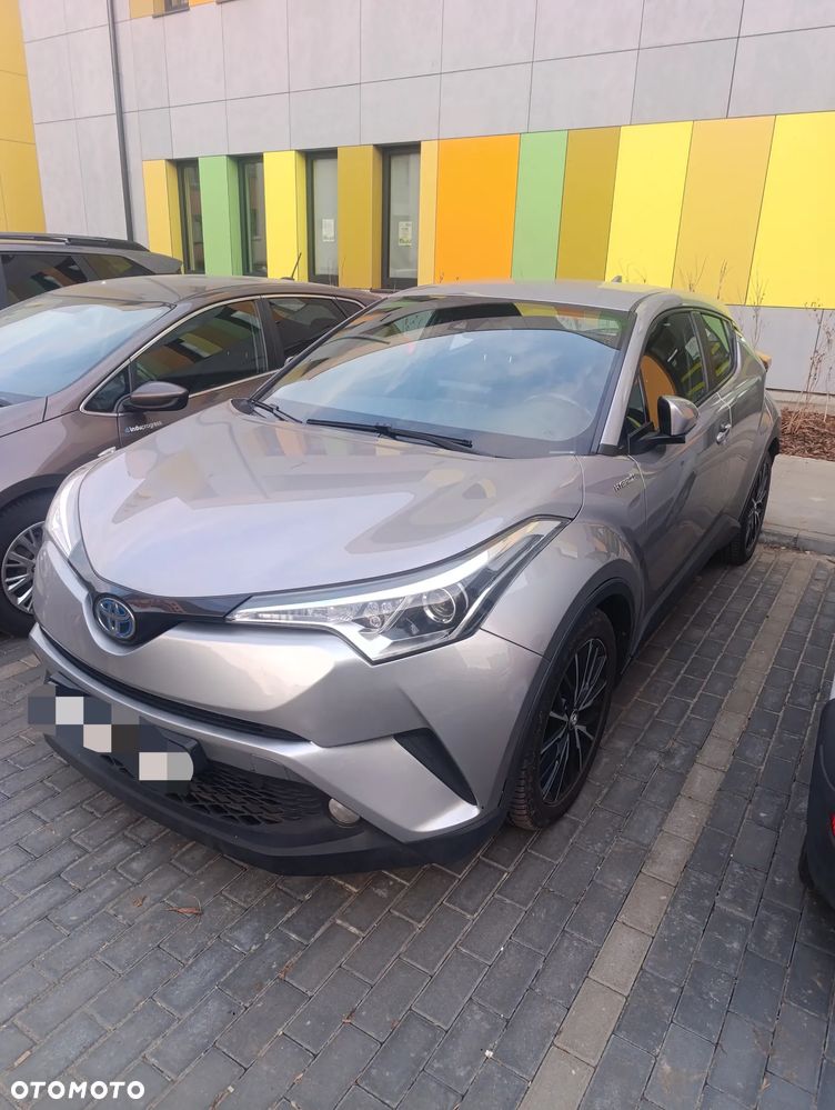 Toyota C-HR Style - 4