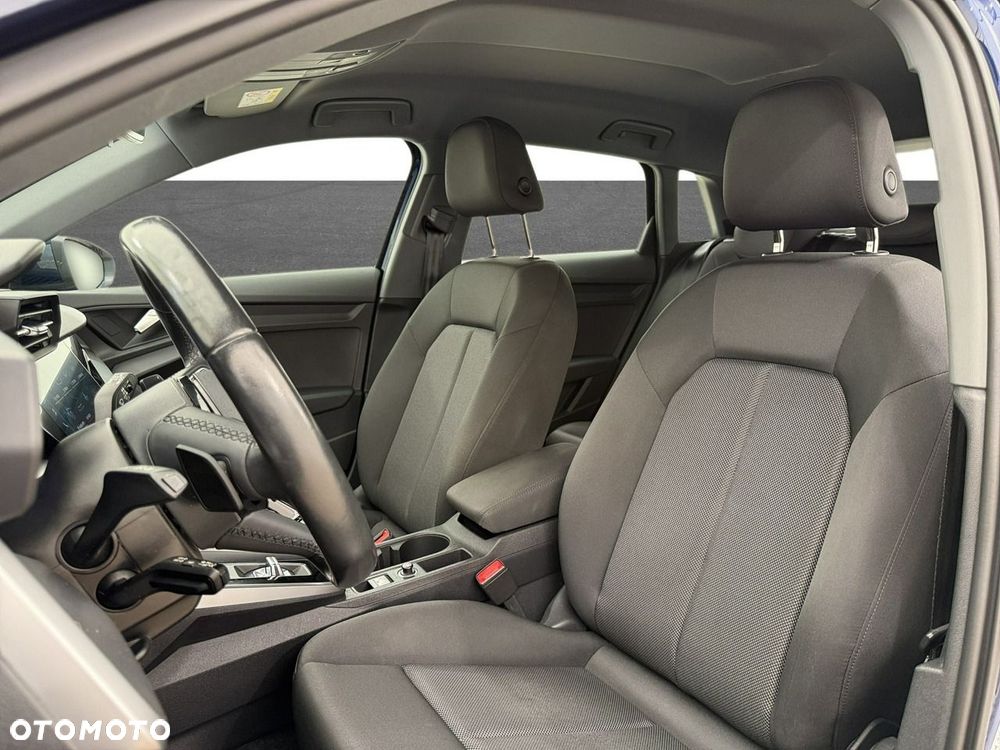 Audi A3 Sportback - 11