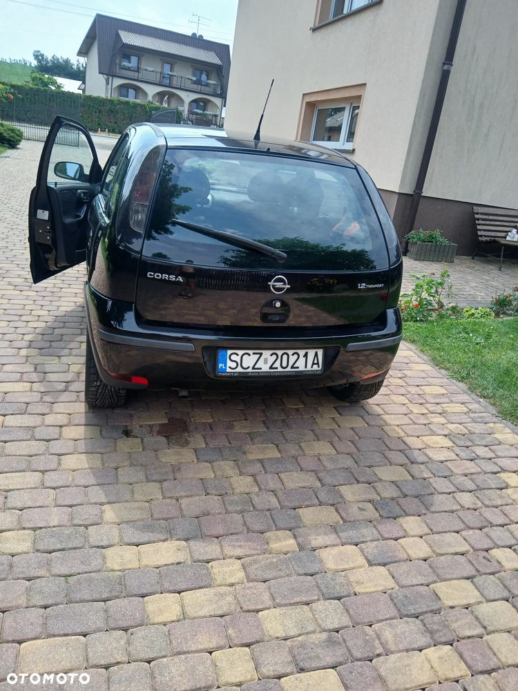 Opel Corsa 1.2 16V Cosmo - 4