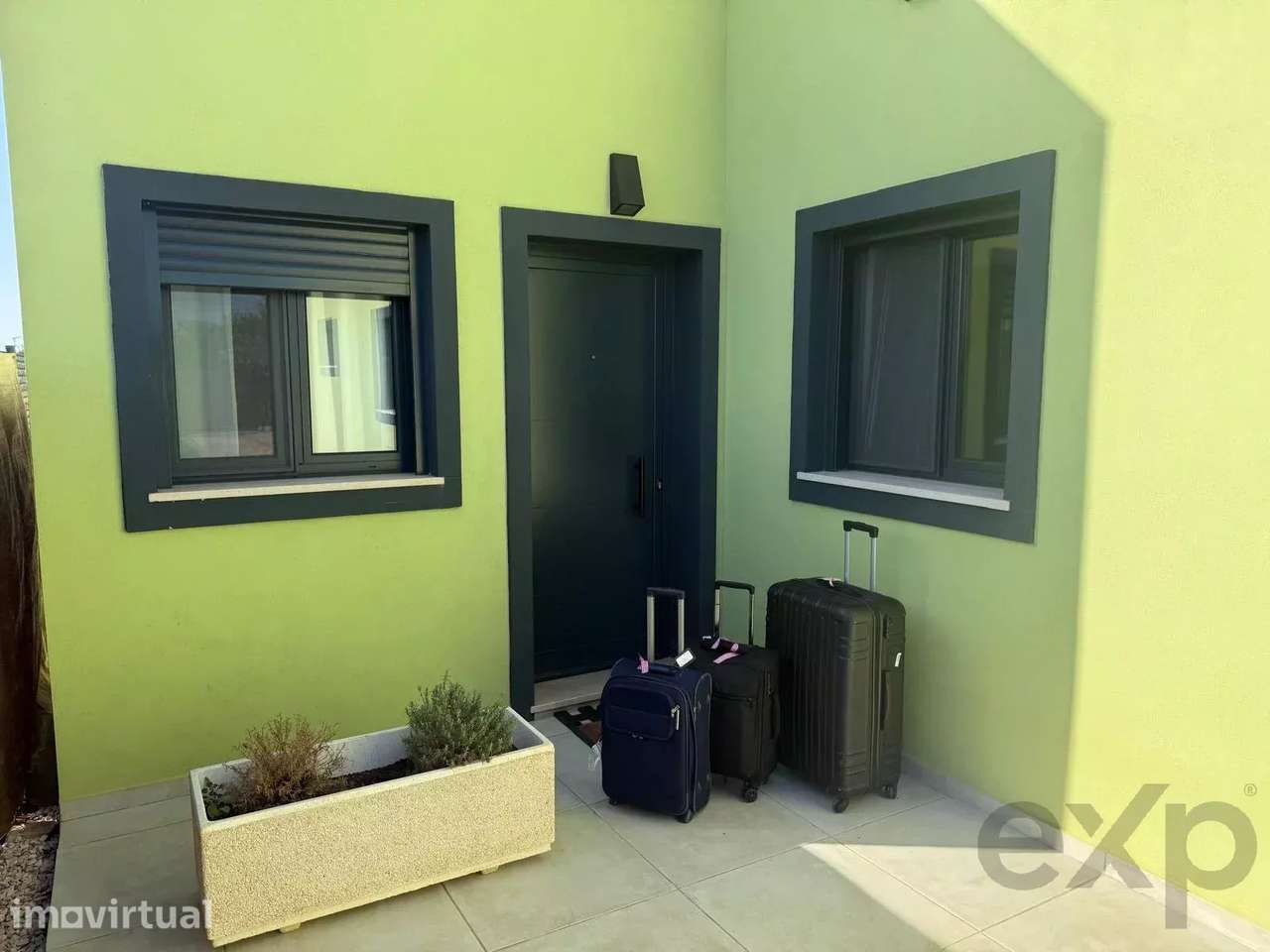 Villa no Algarve, renovada em 2023. 4 q, 2 c de banho, 108 m² em terr. - Grande imagem: 3/25