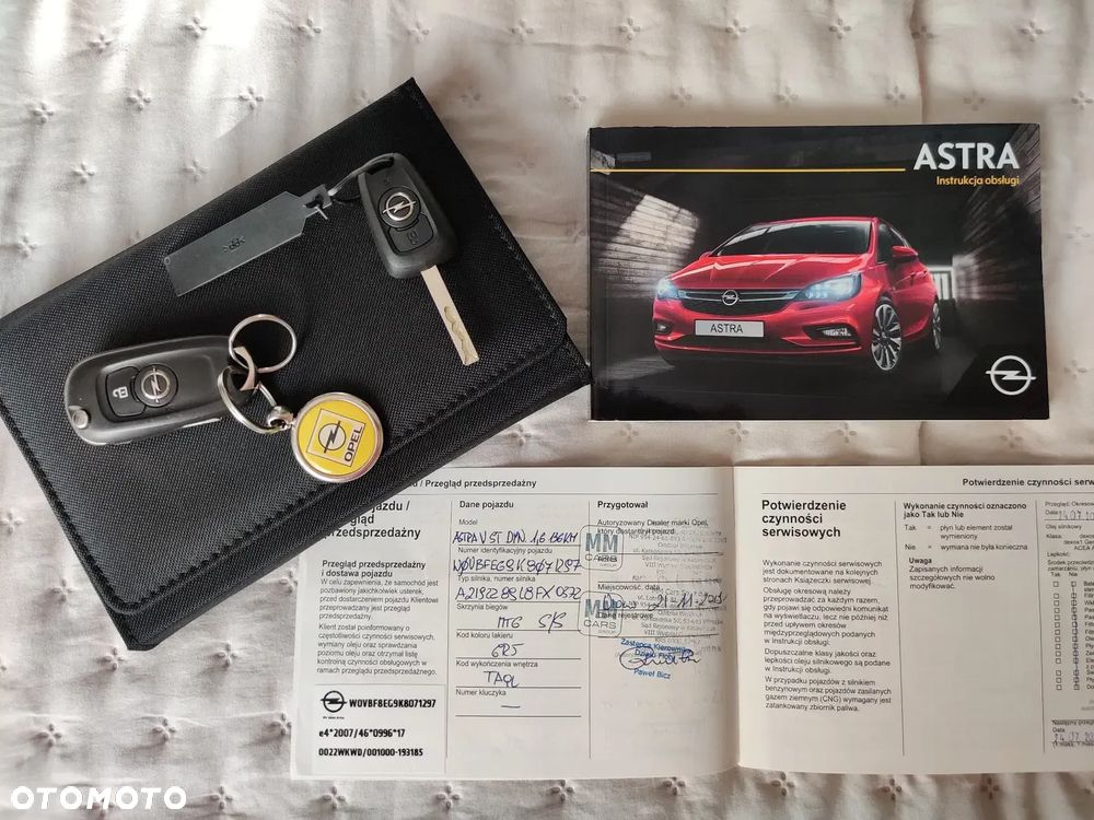 Opel Astra 1.6 CDTI Dynamic S&S - 11