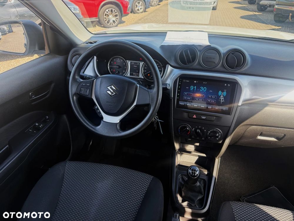 Suzuki Vitara 1.6 (4x2) Club - 12