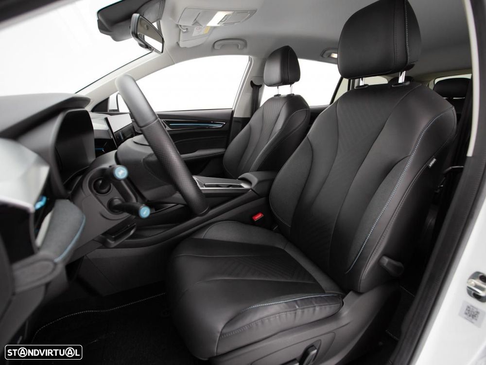 MG MG5 61 kWh Luxury - 8