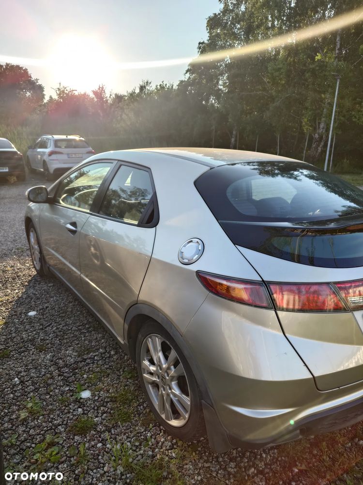 Honda Civic - 9