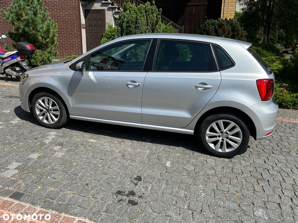 Volkswagen Polo 1.2 TSI Comfortline - 5