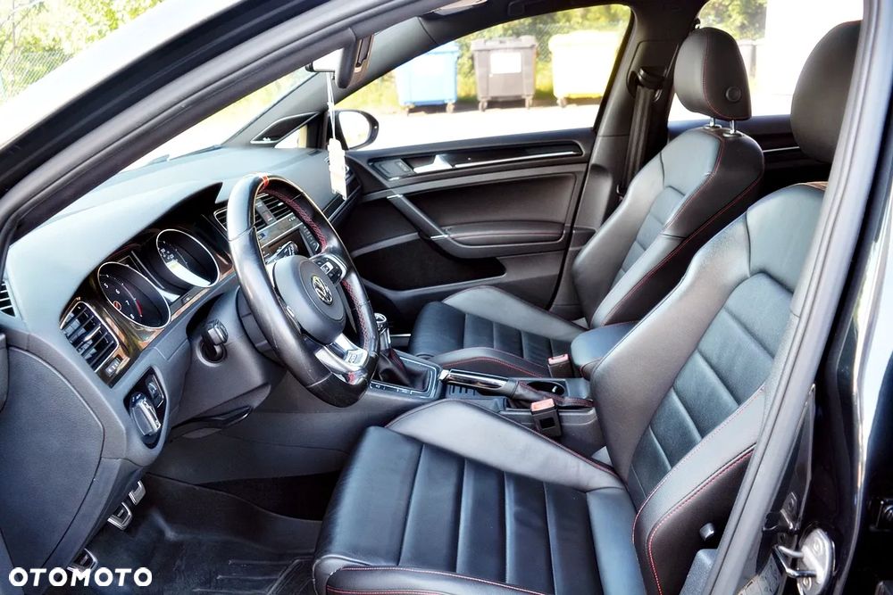 Volkswagen Golf GTI (BlueMotion Technology) Performance - 19