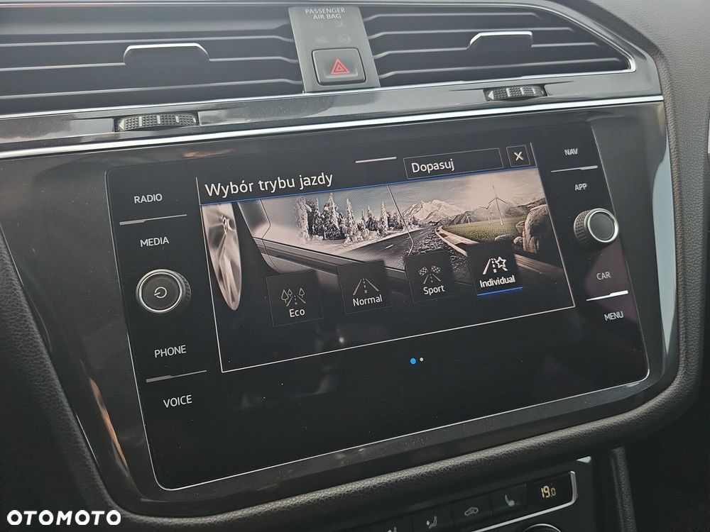 Volkswagen Tiguan Allspace 2.0 TDI 4Mot SCR Comfortline DSG 7os - 35