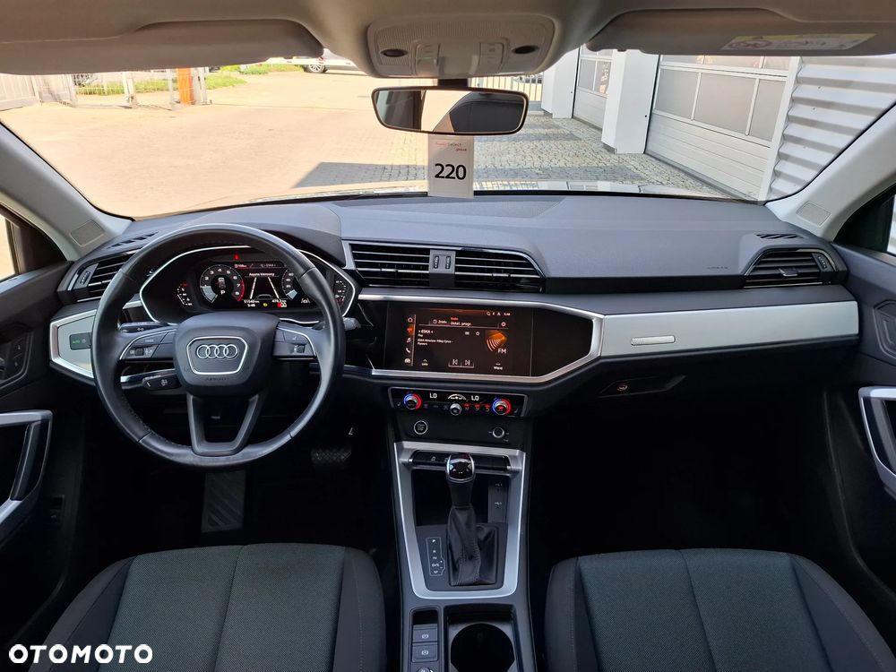 Audi Q3 35 TFSI S tronic - 5