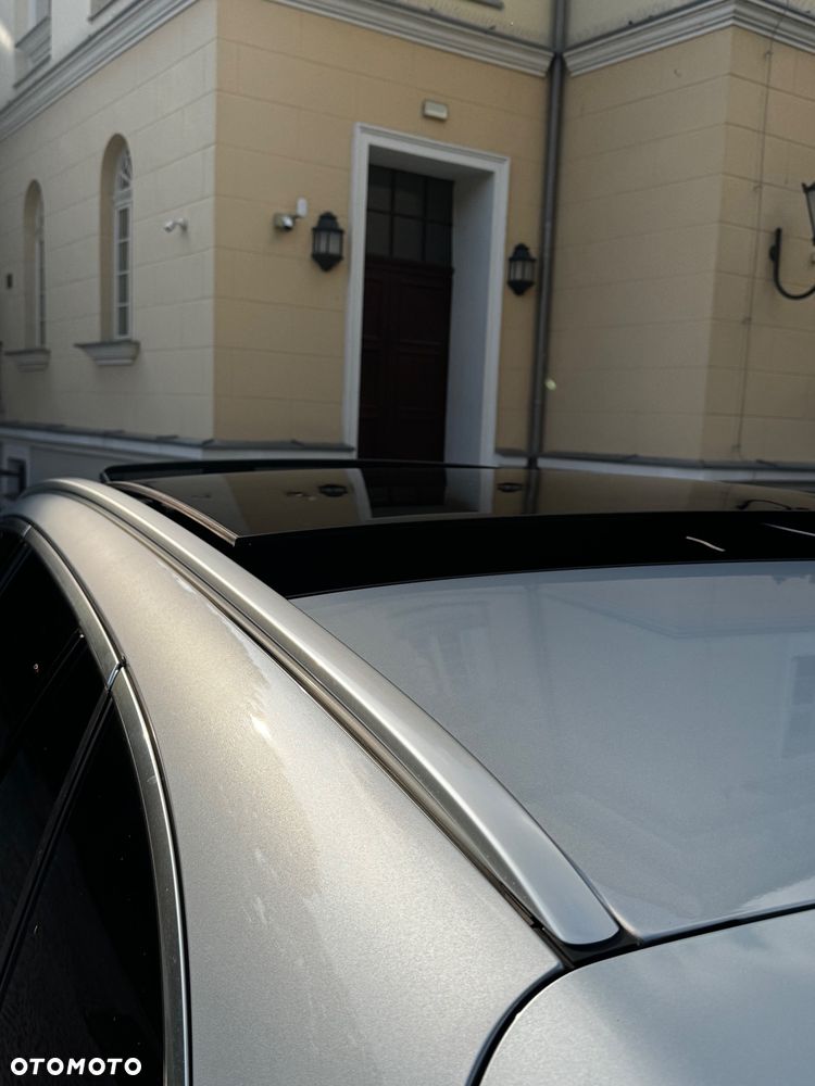 Mercedes-Benz Klasa C 220 CDI DPF Automatik Avantgarde - 38