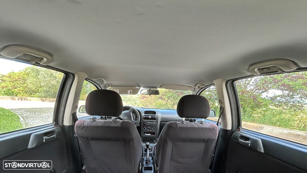 Opel Astra 1.2 Club - 4