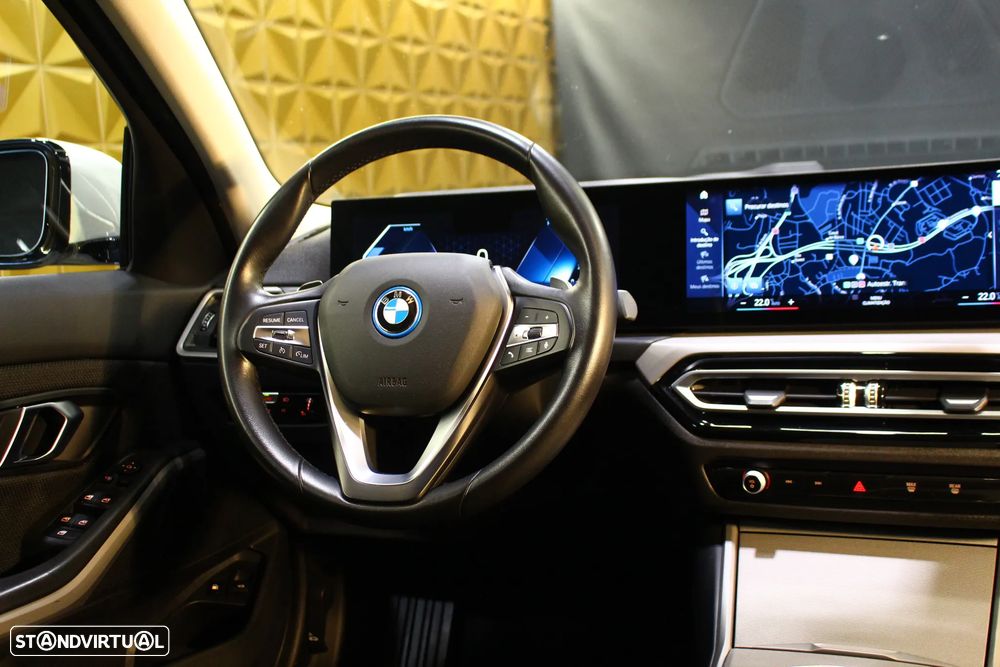 BMW 320 e Line Sport Auto - 16