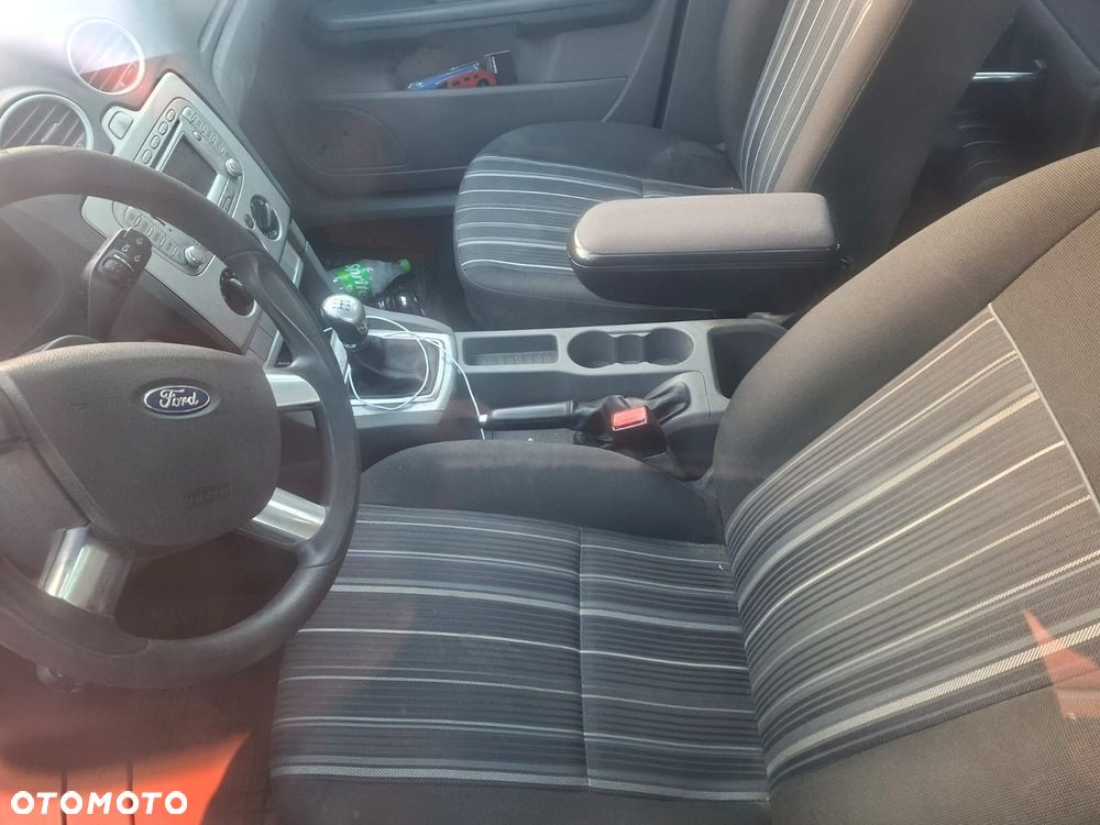 Ford Focus 1.6 TDCi Trend DPF - 5