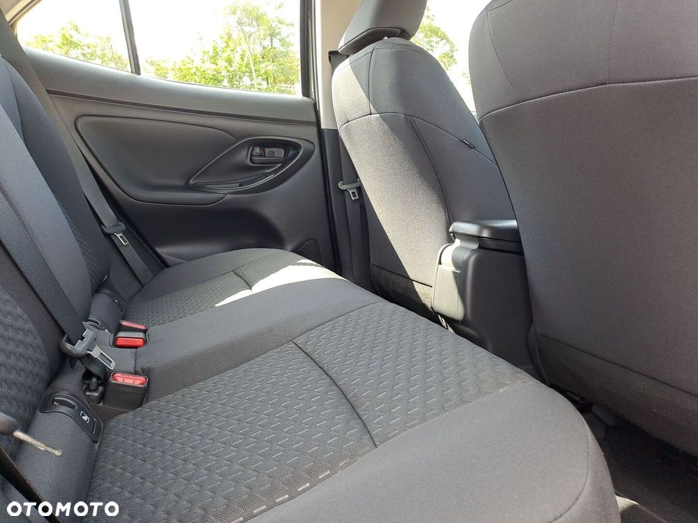 Toyota Yaris Cross Hybrid 1.5 Comfort - 27