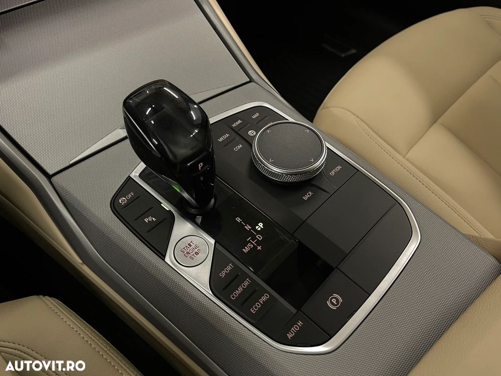 BMW Seria 3 320d xDrive AT MHEV - 27