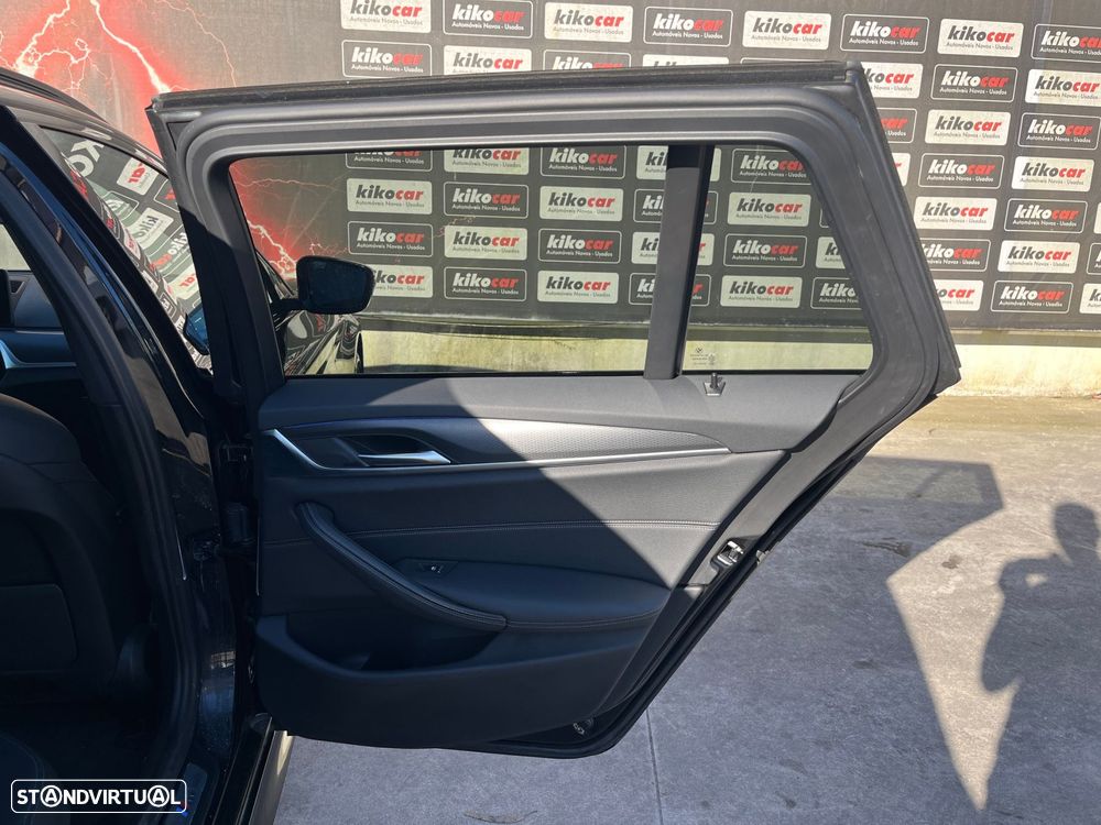 BMW 520 d Pack M Auto - 48