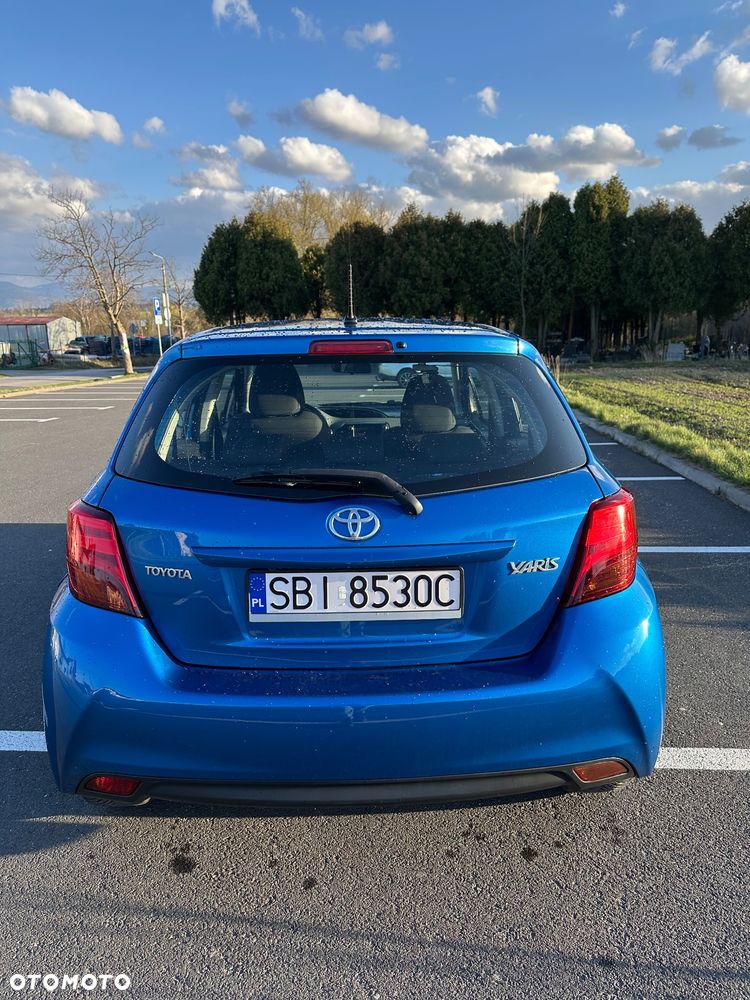 Toyota Yaris 1.33 Premium EU6 - 4