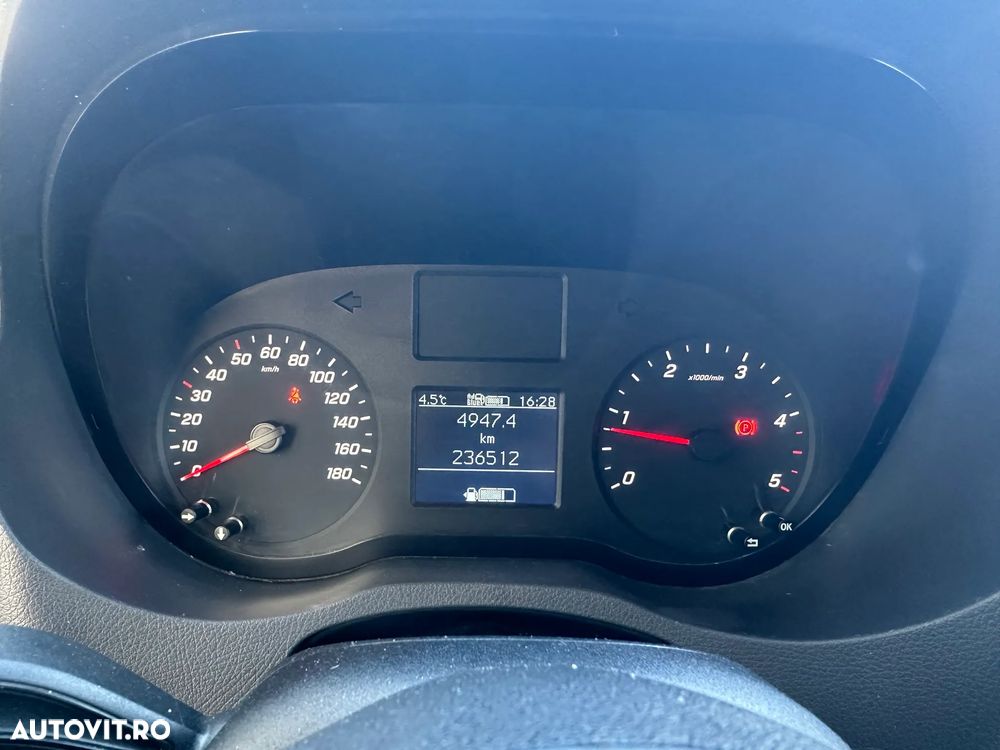 Mercedes-Benz Sprinter VAN 314 CDI FWD MWB HRF - 15